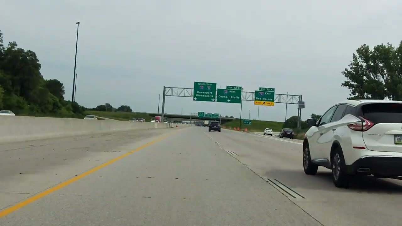Interstate 35 - Iowa (Exits 65 to 72) northbound