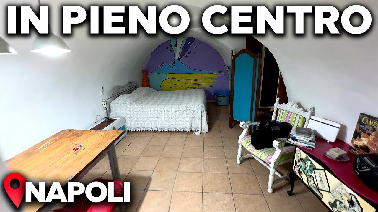 CASA VACANZE in PIENO CENTRO a NAPOLI *economica*