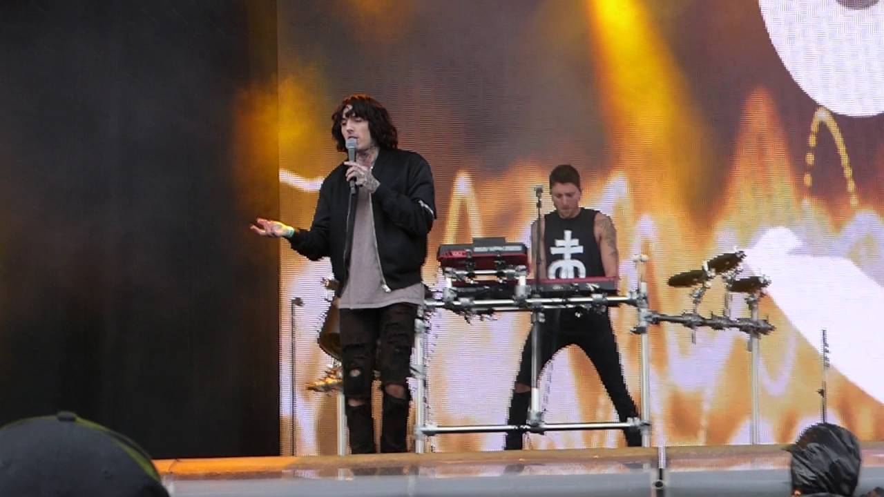 Bring Me the Horizon - Opening & Happy Song @ Rock Werchter 01-07-2016 Full HD