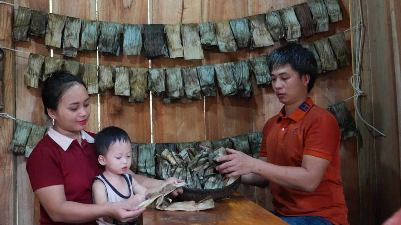 How to make moon cakes of indigenous people in the Northwest region - Chúc Tòn Bình