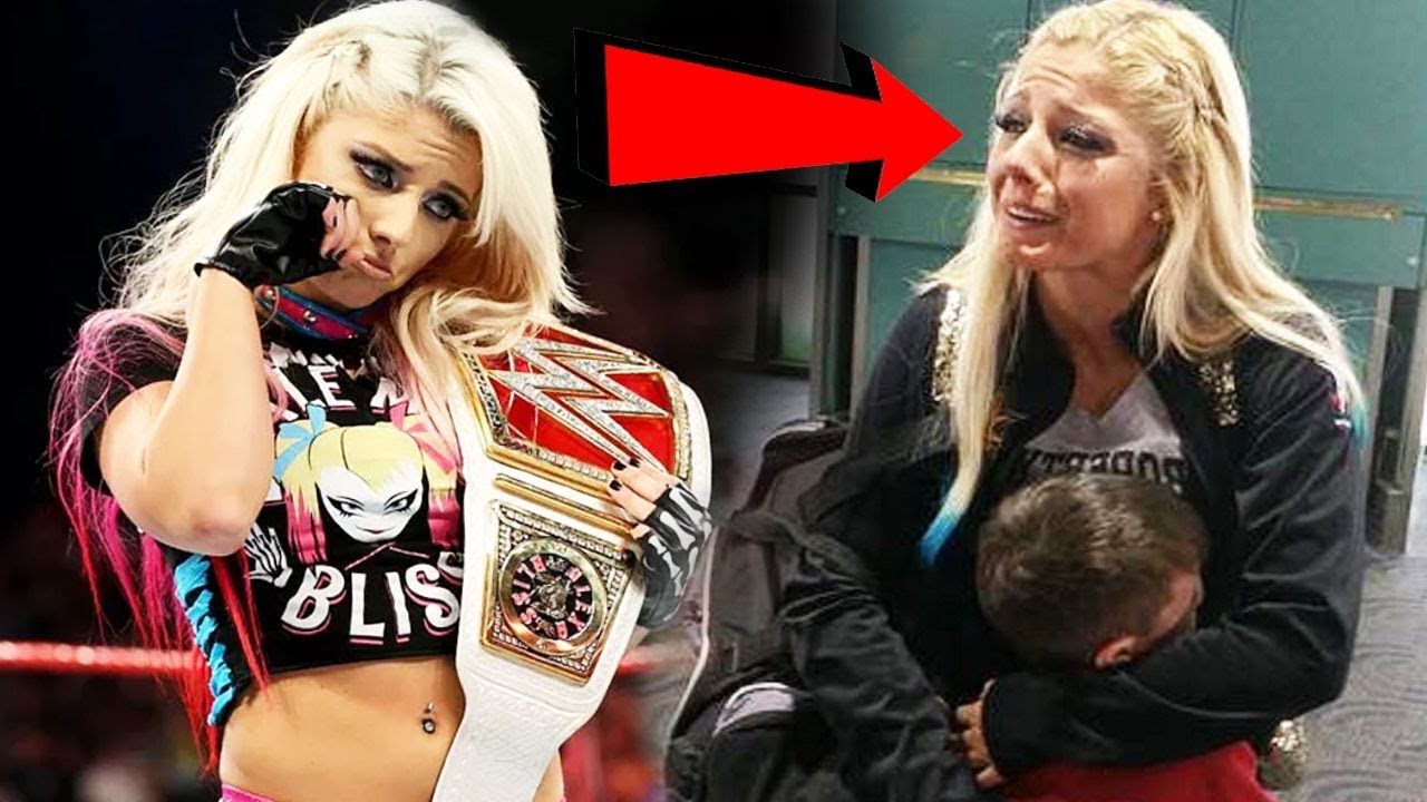 5 WWE Wrestling Villains Who Are Actually Sweethearts!