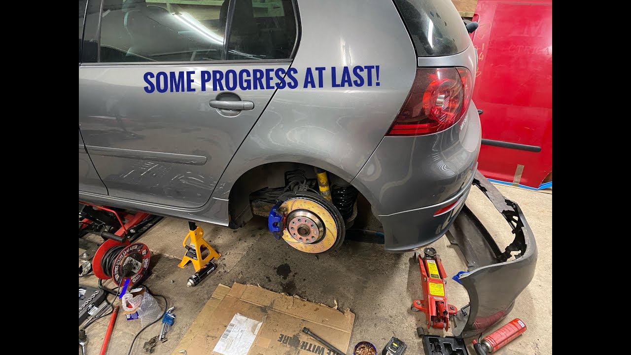 Cheap R32 restoration project EP.4 - Rear brake rebuild.