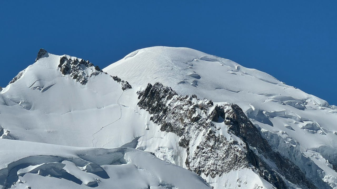 Schwebend am Montblanc entlang