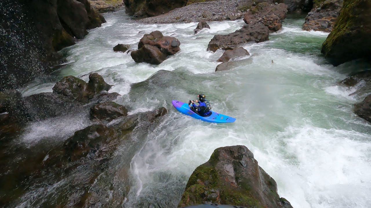 Sandy River “Gorge”, Boulder options @ 900cfs