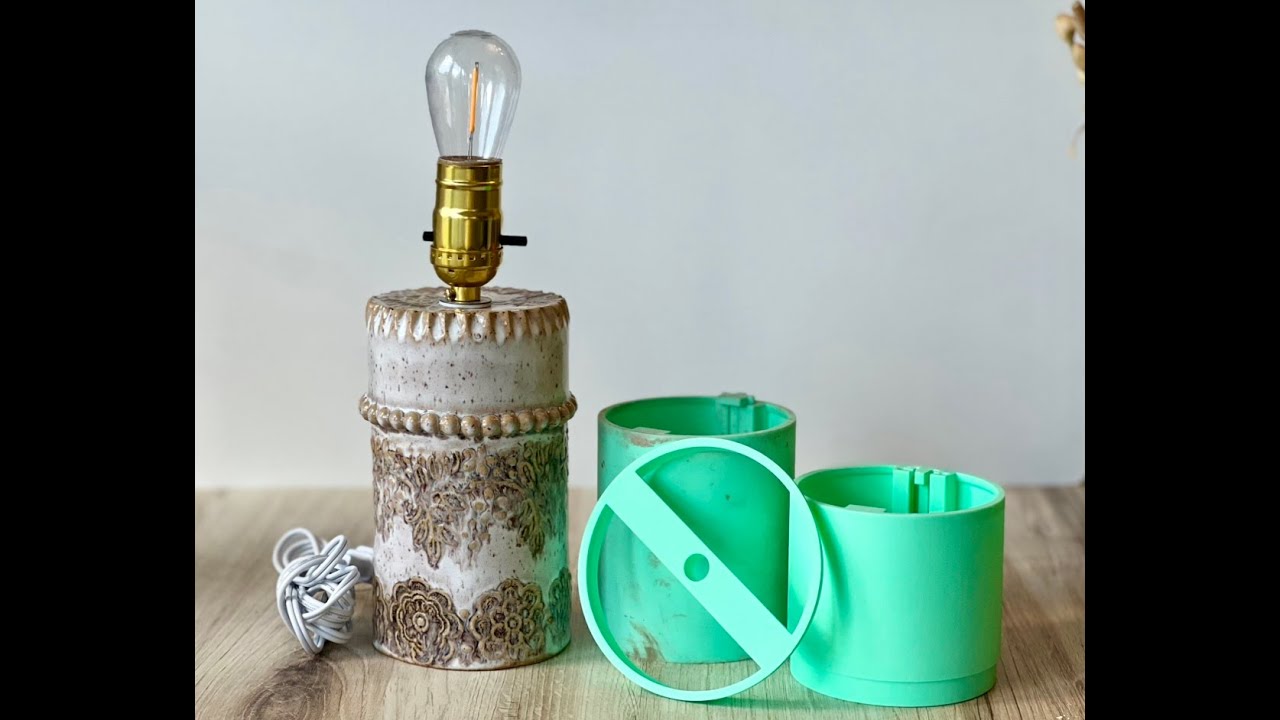 Lamp Jig Tutorial - Handbuilding a Lamp Base!