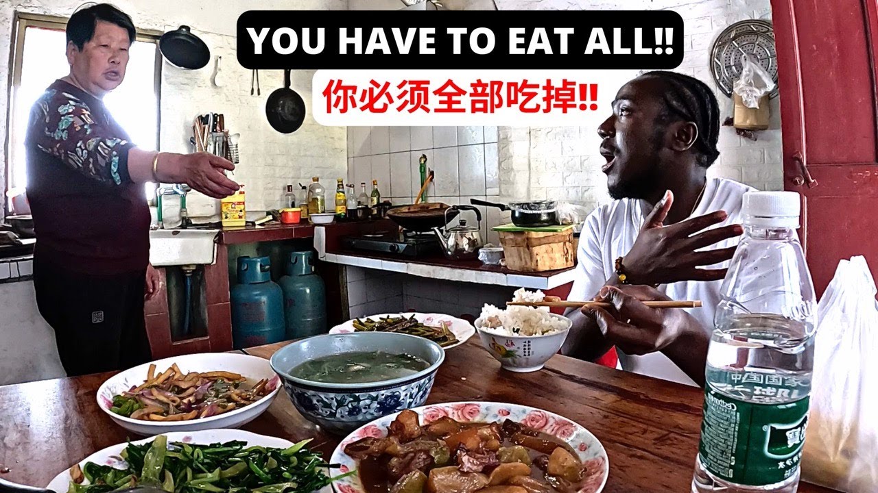 EATING IN A CHINESE VILLAGE APARTMENT AS A BLACKMAN, WHAT COULD GO WRONG?!! BLACK IN CHINA