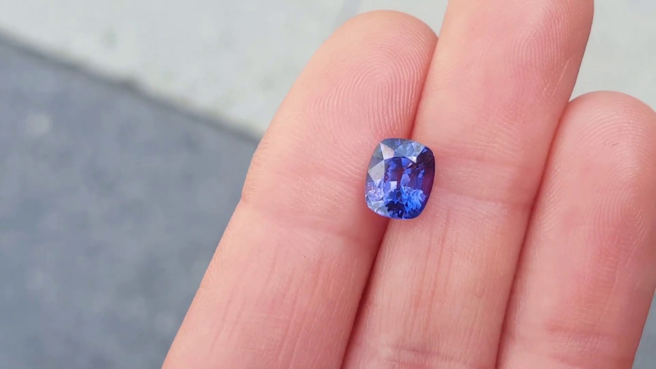 Rectangle cushion-cut bright blue bright purple sapphire 1.75ct excellent cut quality Hobart