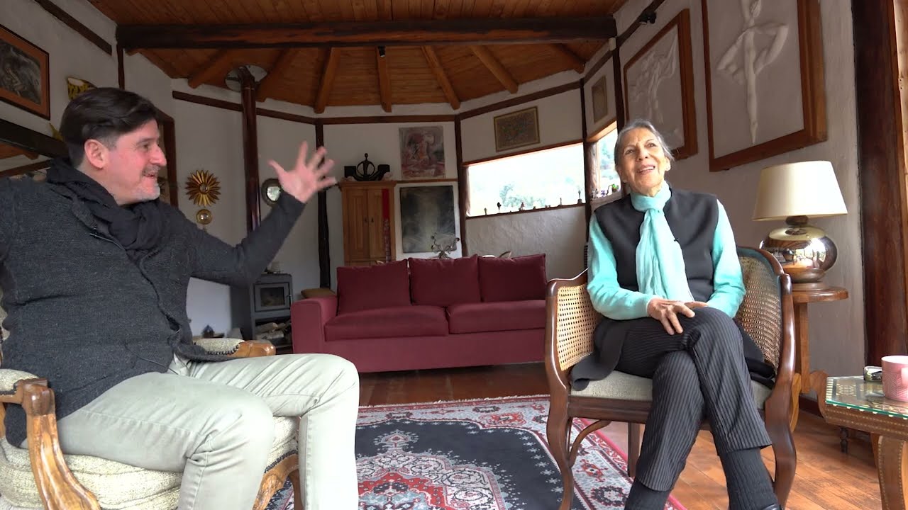 Carácter y Neurosis, como se gestó e historias de Claudio Naranjo en esta entrevista con Marta Huepe