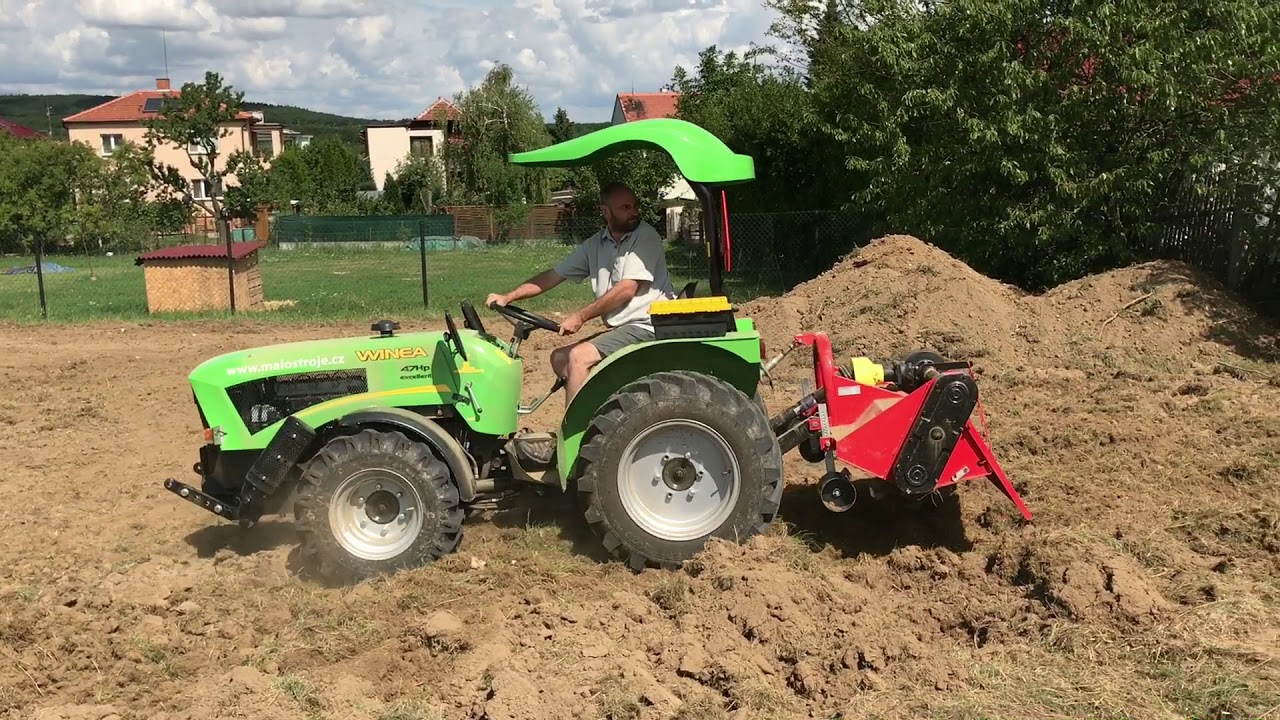 Malostroje.cz | Rotavátor AKR-140 na malotraktoru Winea