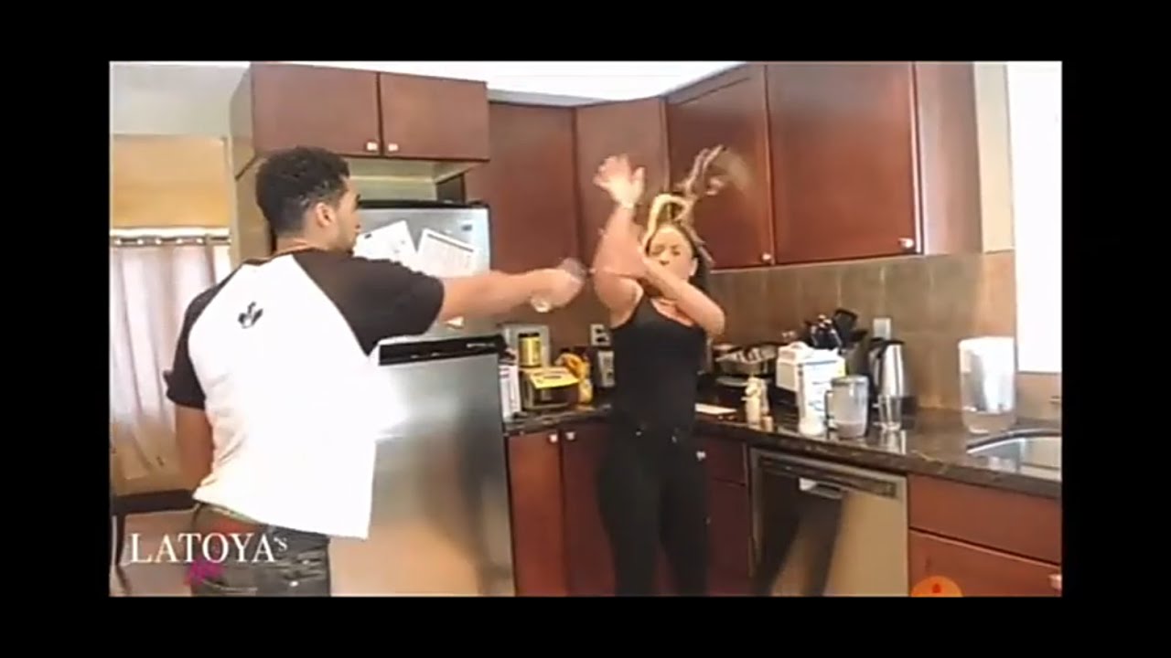 Adam Ali throws orange juice In Latoya Face! #toxic #throwback