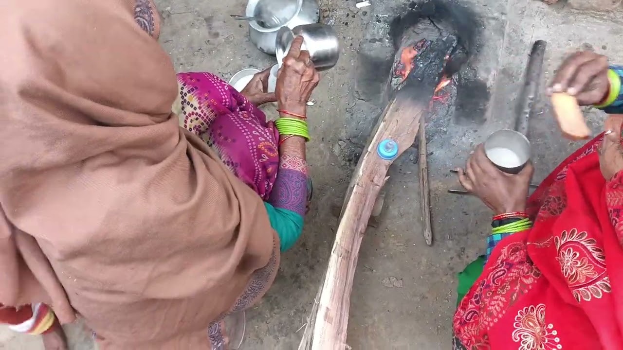Ghar Ki Chai aur Dher Saari Baatein