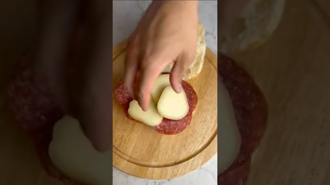 How to make an Italian panino. Salame provola and rosetta bread. #food #panini #italianfood #shorts
