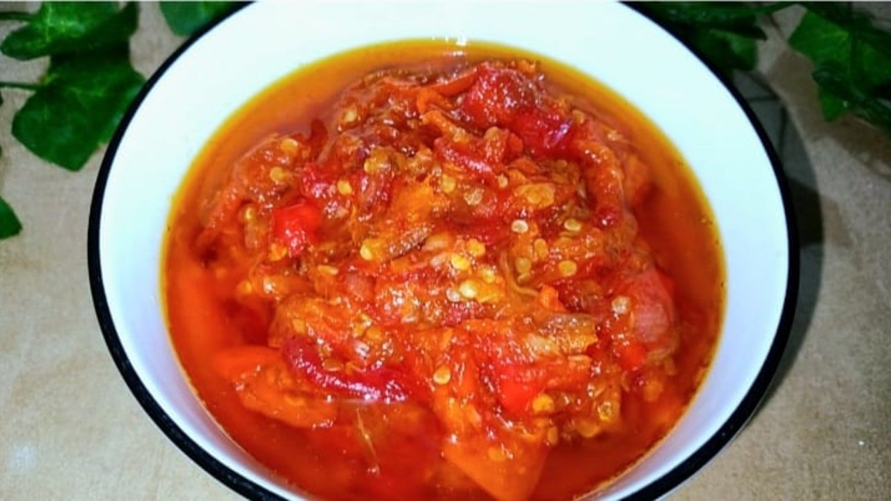 Cara membuat resep SAMBAL GORENG BAWANG TOMAT yang pedas gurih dan enak