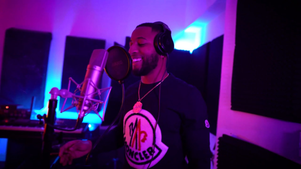 NINETYFOUR - &ldquo;WAR&rdquo; Freestyle (Drake)