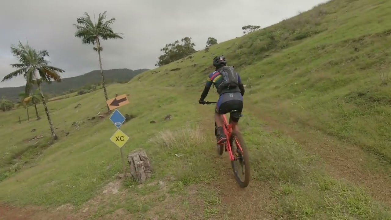 Downhill track Mo'Bike park Sunday ride with mtb traxx team. POV mauritius part 2