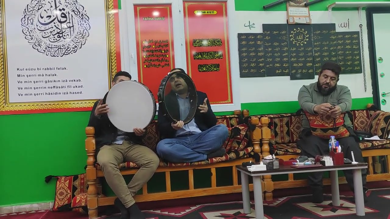 Defli Zikirli Dergah ilahileri