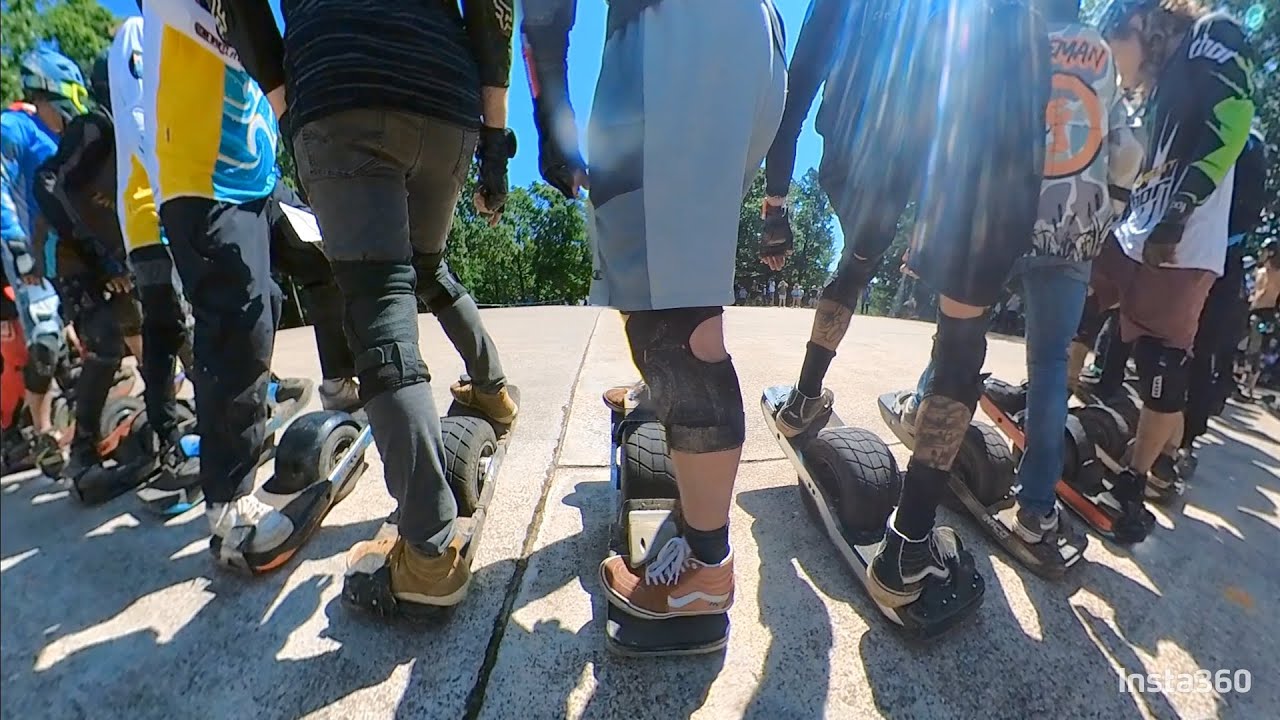 Onewheel Mass Start Race: Front of the pack 4K 360° Footage - Dirtsurferz Excursion Race
