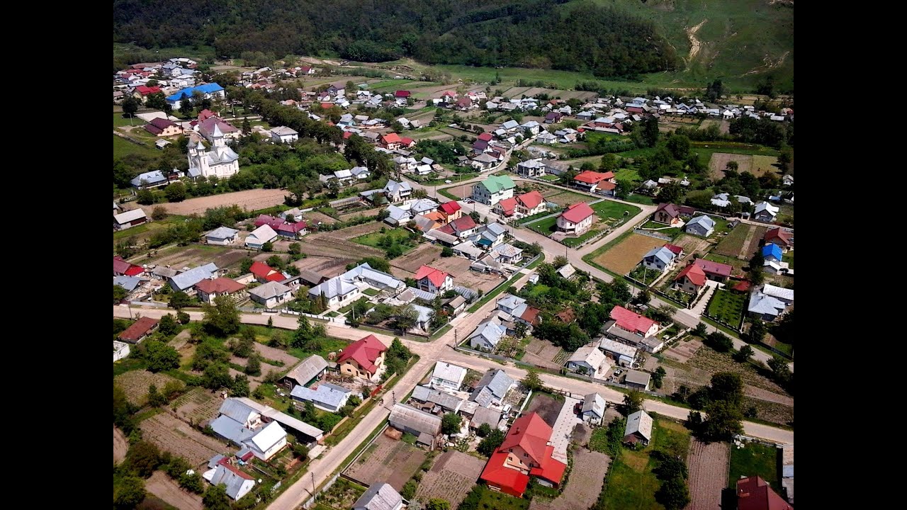 Pătrăuţi Suceava ~ foto din avion ~ mai, 2014