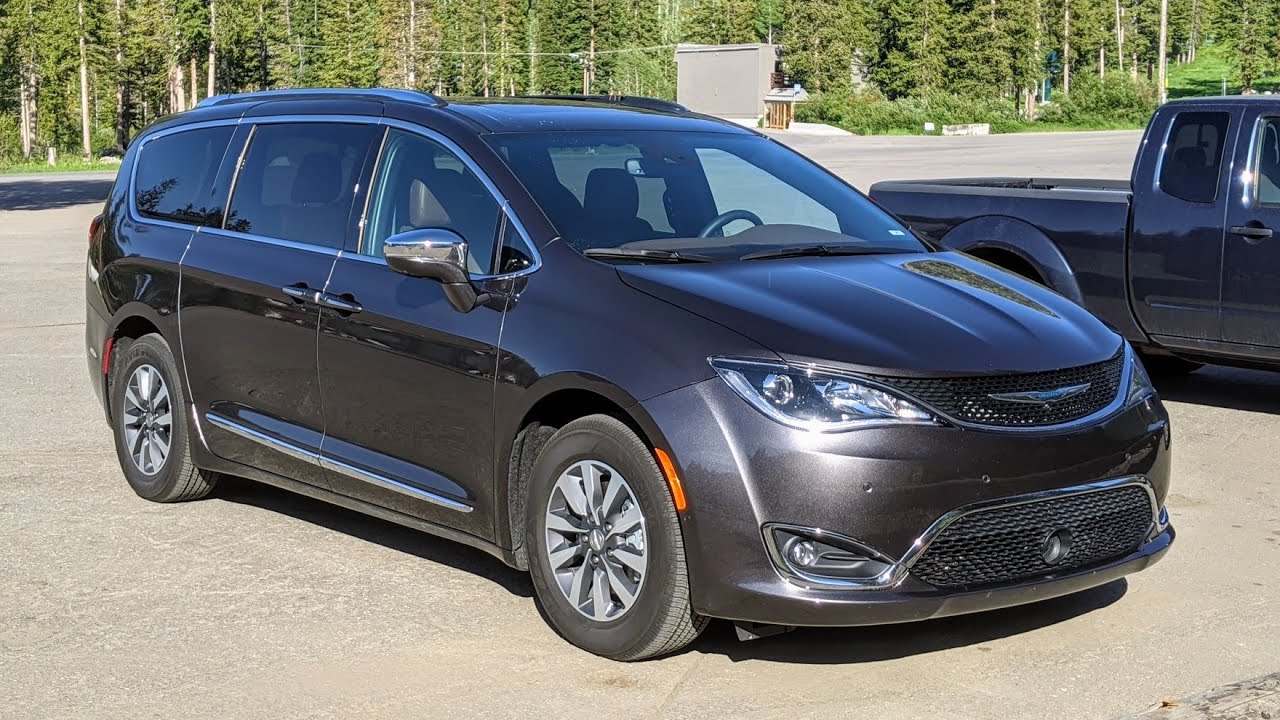 The Chrysler Pacifica Hybrid Actually Rules