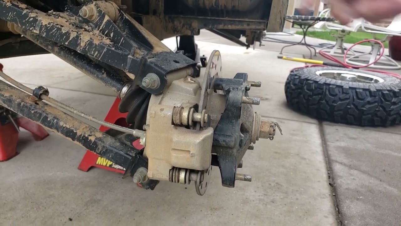 Polaris Ranger 570 new tire install