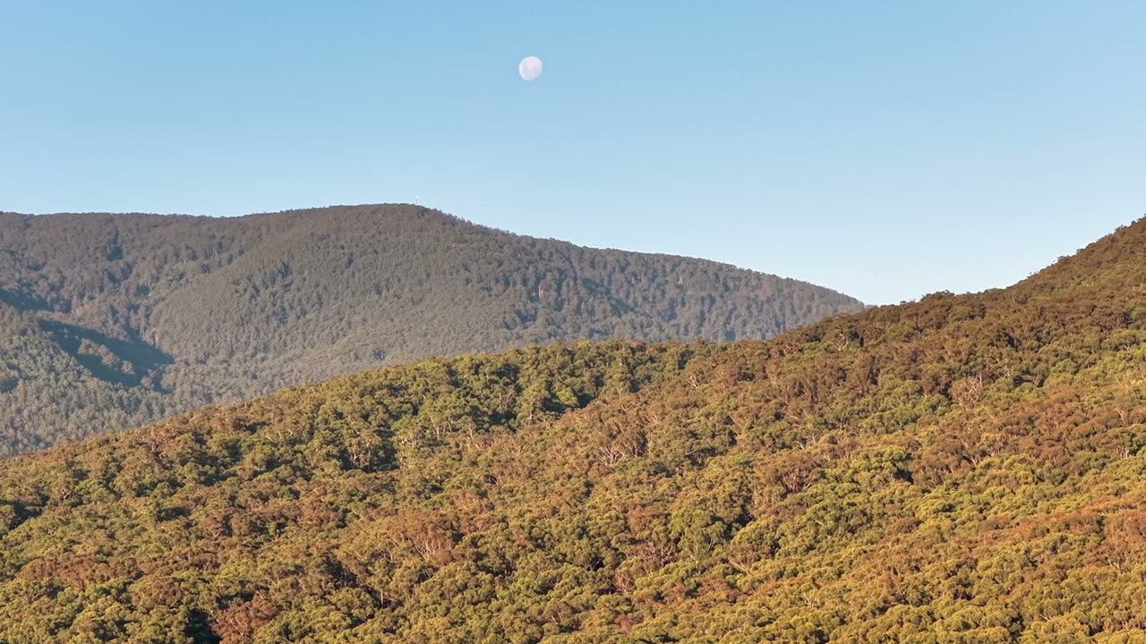 Parallax Scrolling with the DJI Mavic 4 Pro - Land and Moon