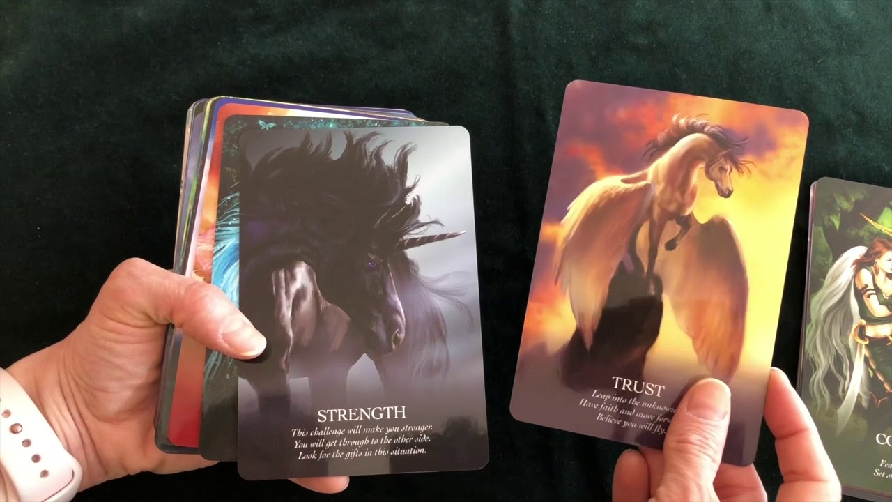 Oracle of the Unicorns Unboxing and Comparison