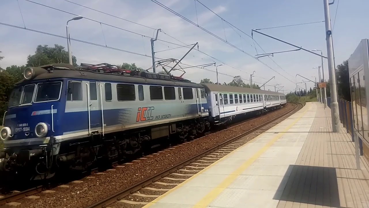 EP07-1004 TLK 54100 STOCZNIOWIEC Gdynia Główna - Katowice na stacji Częstochowa Aniołów