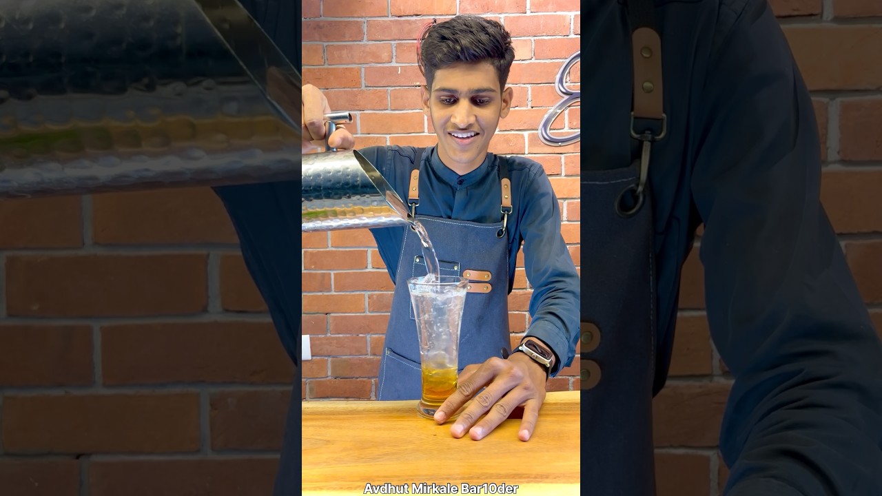 Peach ice tea 🍑#peach #icetea #drink #viraldrink #youtubeshorts