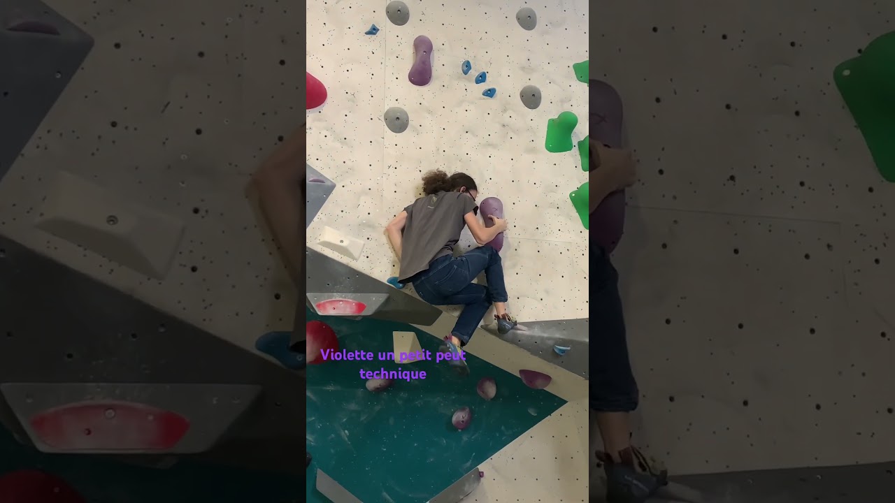 Violette un peut technique #climbupangers #climbinglove #bloc #climbers #escalade #climbismylife