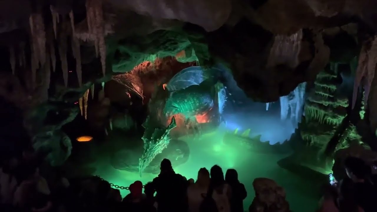 La Tanière Du Dragon Disneyland Paris
