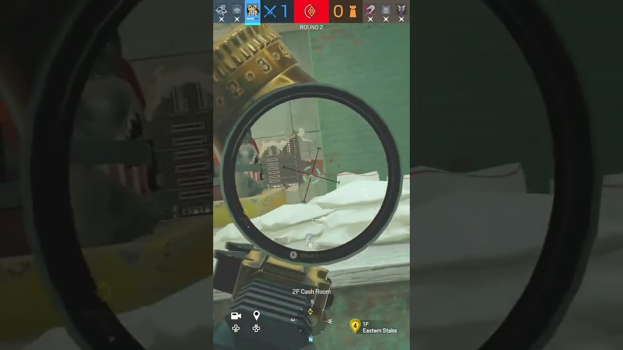 Im diamond 1 strat😂😂😂 #rainbowsixsiege #siege #r6 #diamond1 #ranked #console #1tapheadshot