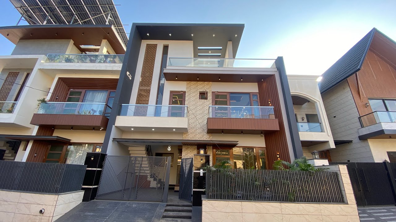 (30*60) 200 Gaj 4 bhk house for sale sunny enclave sector 125 pooja room store room common washroom