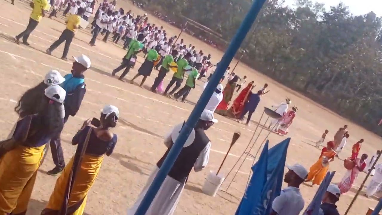 Parhai ke sath sath khel kud,nachna gana vi jaruri hai, school ke bache log ko