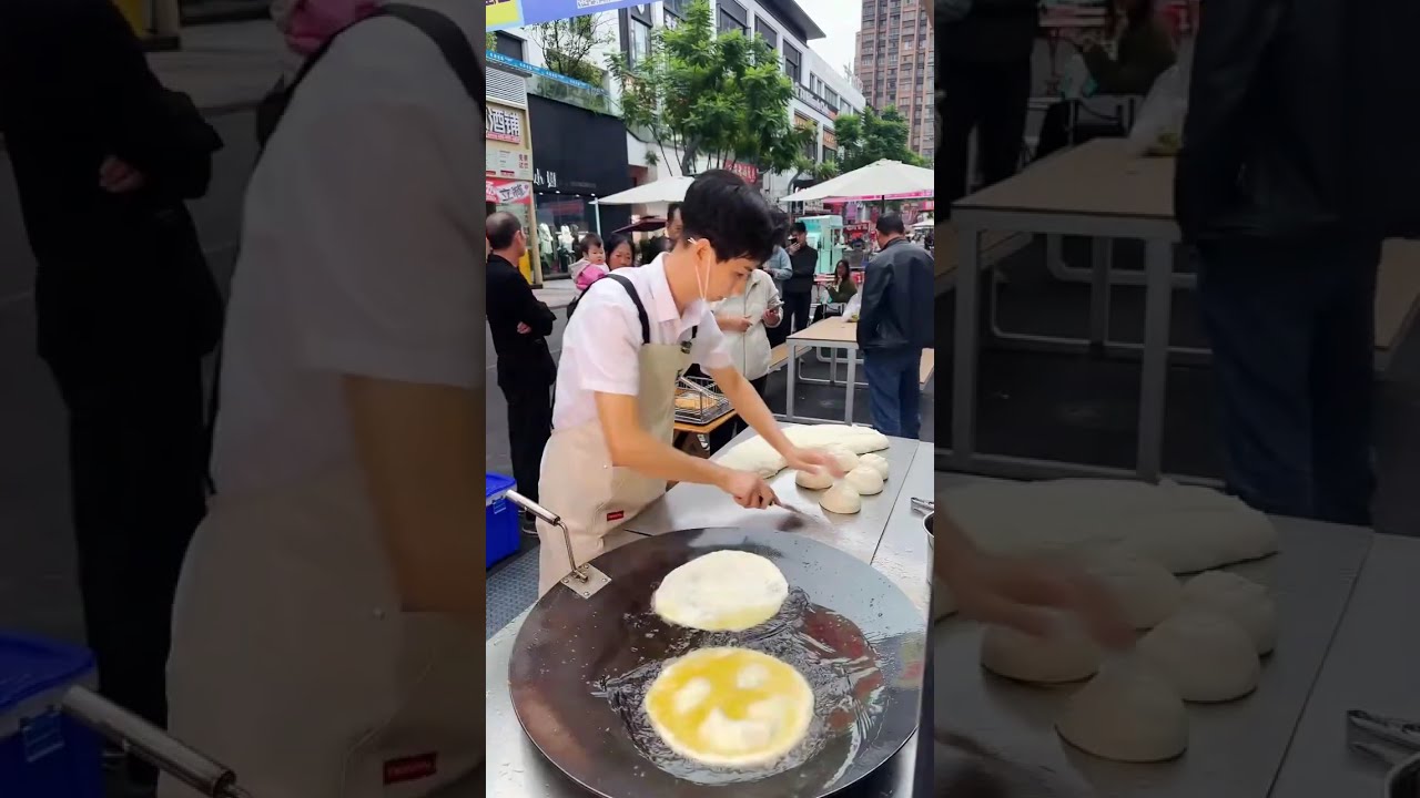 Make Money Selling Scallion Pancakes at a Street Stall!