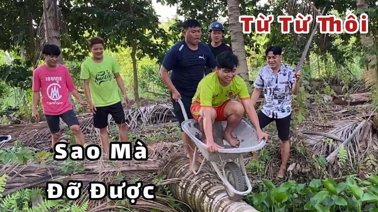 Cười Nghiêng Ngã Với Trò Xe Rùa Qua Cầu Khỉ