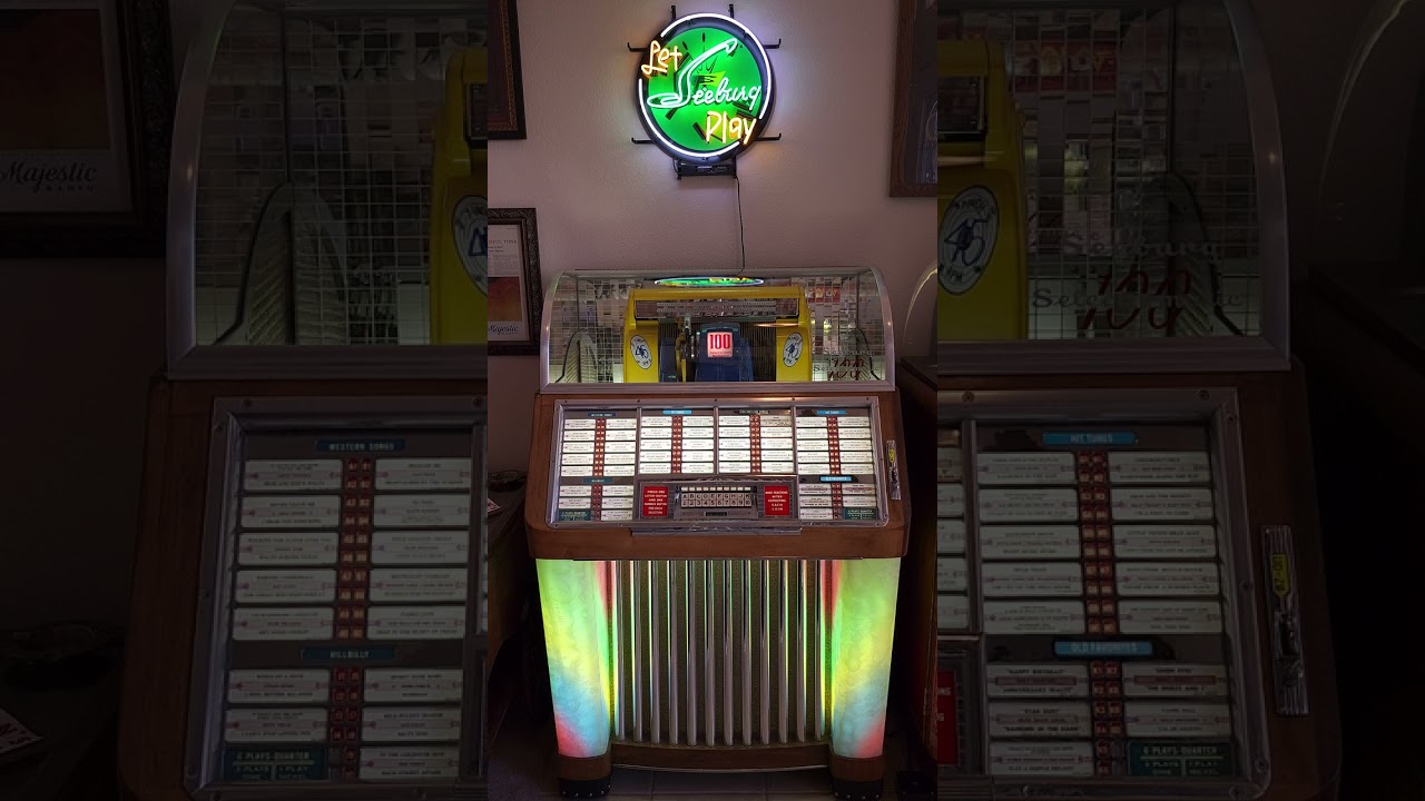 Seeburg Model C 1952 Jukebox