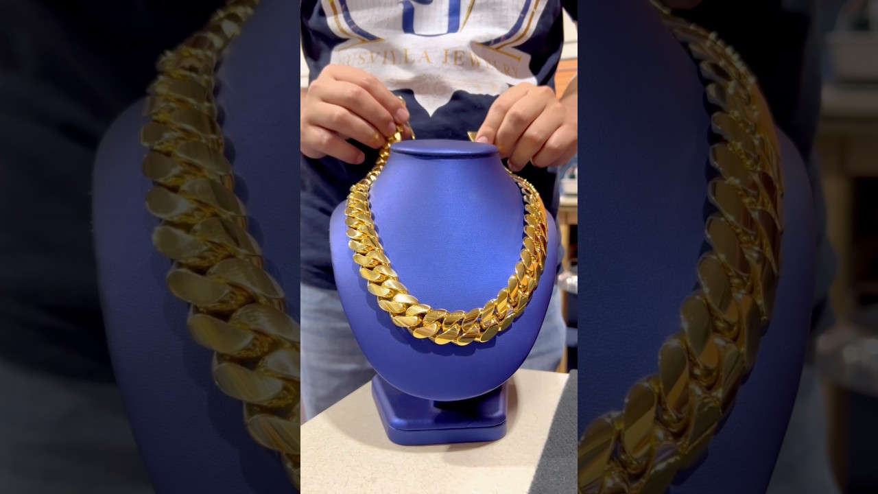 700 GRAMS🔥 10Kt Miami CUBAN LINK CHAIN. ⛓️‍💥 