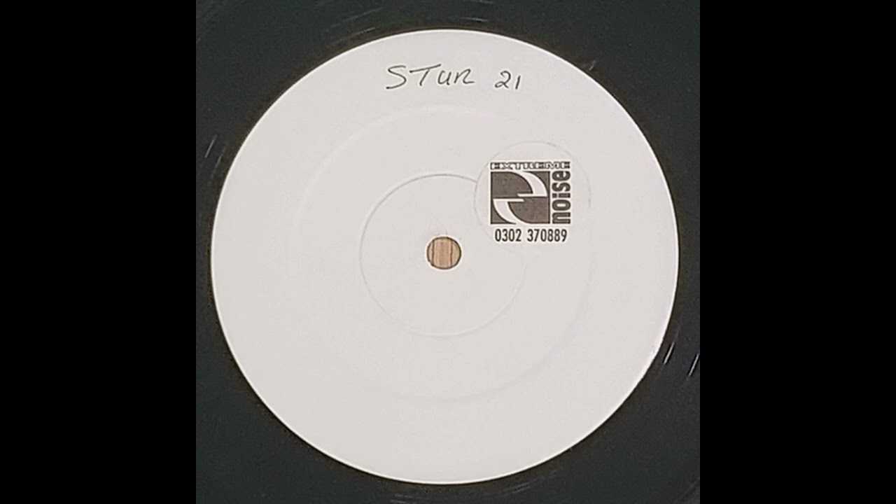 Full Dread - Fantasize Me (Lock Up Garage Mix)