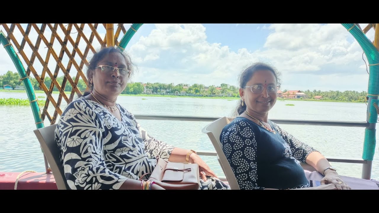 Ernakulam Backwaters Boat Tour | Scenic Cruise Through Kerala’s Beauty | Travel Vlog Experience 🌊🚤