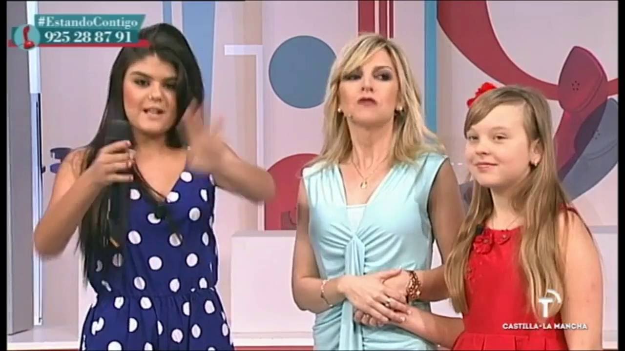 Olena de Fenómeno Fan y María de A Tu Vera en Estando Contigo