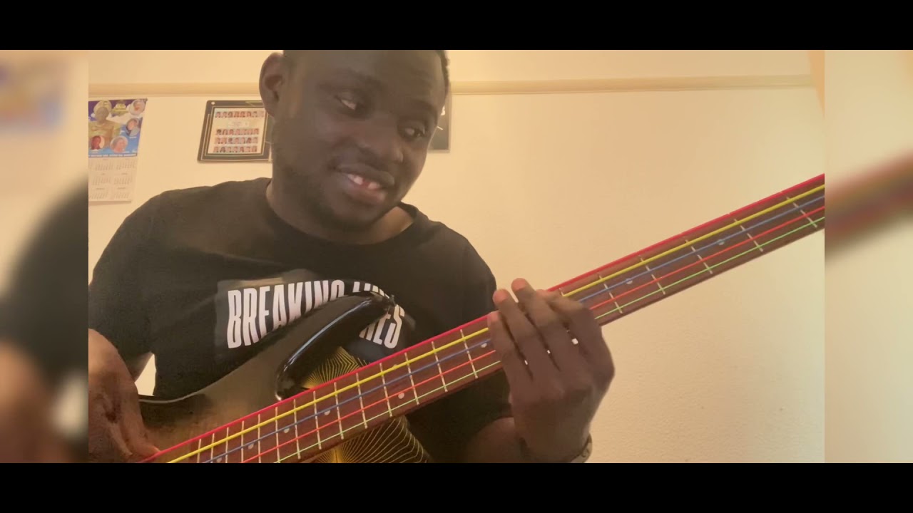Easiest way of Learning Ghanaian/African praises  on bass guitar 🎸😂🔥🤣 for beginners…..