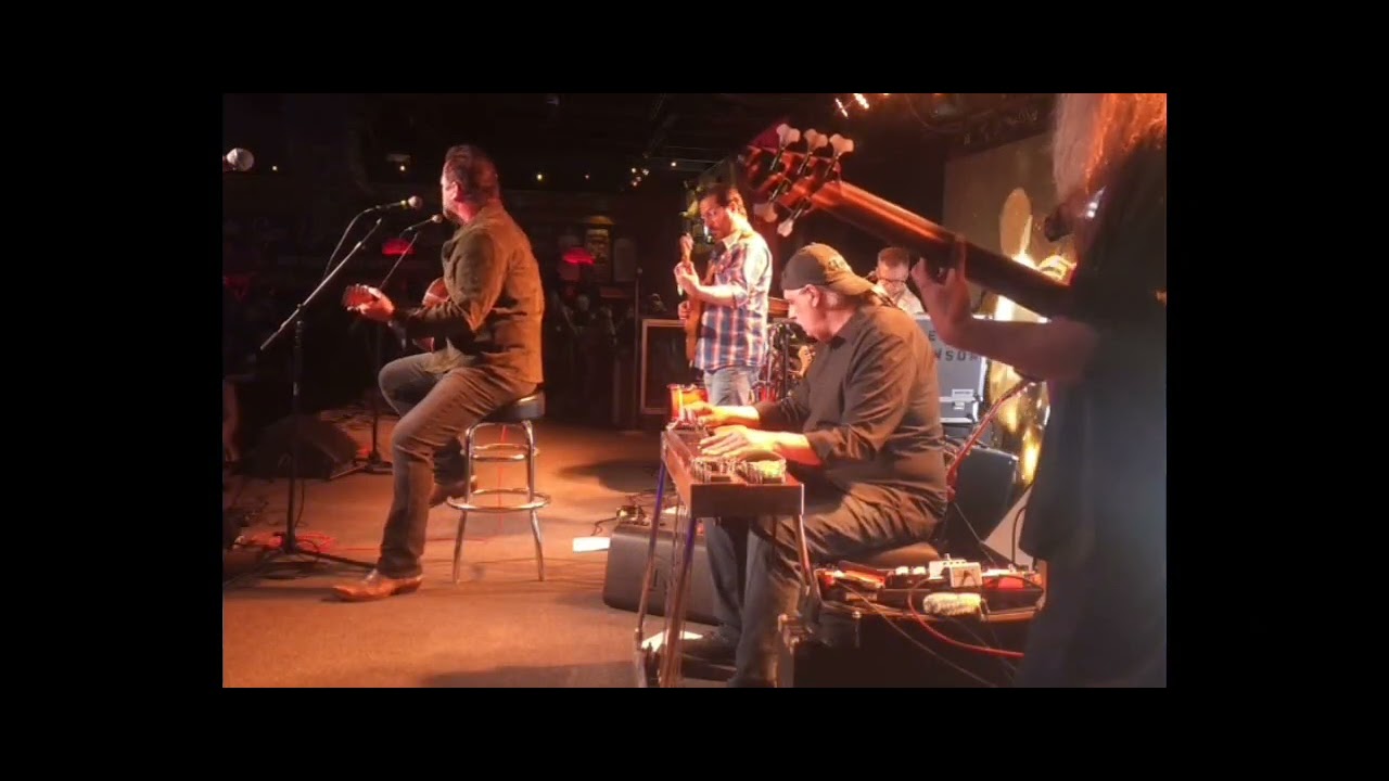 A tune from our friend Lee at the singletery show