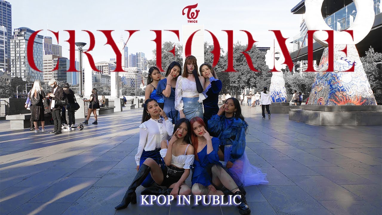 [KPOP IN PUBLIC] TWICE (트와이스) - 