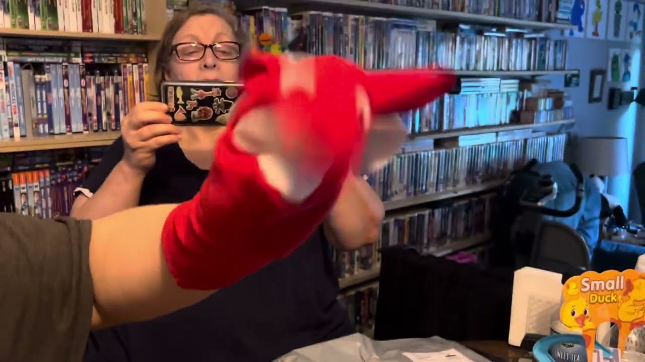 Baby Einstein: Morris Moose Replica Puppet Unboxing