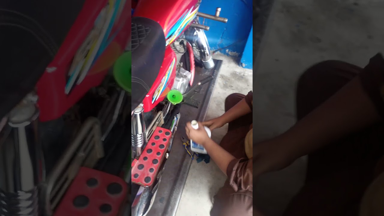 engine oil change 125 cc bike 