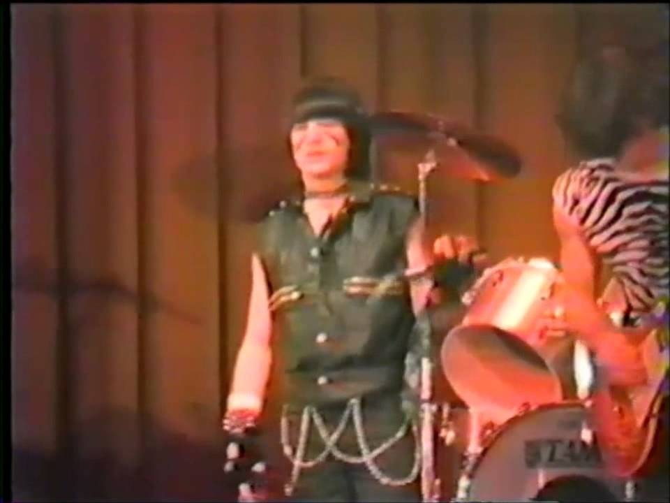 Gemini (1984) -03- Detroit Rock City [ft. Mike Patton] - Kiss cover