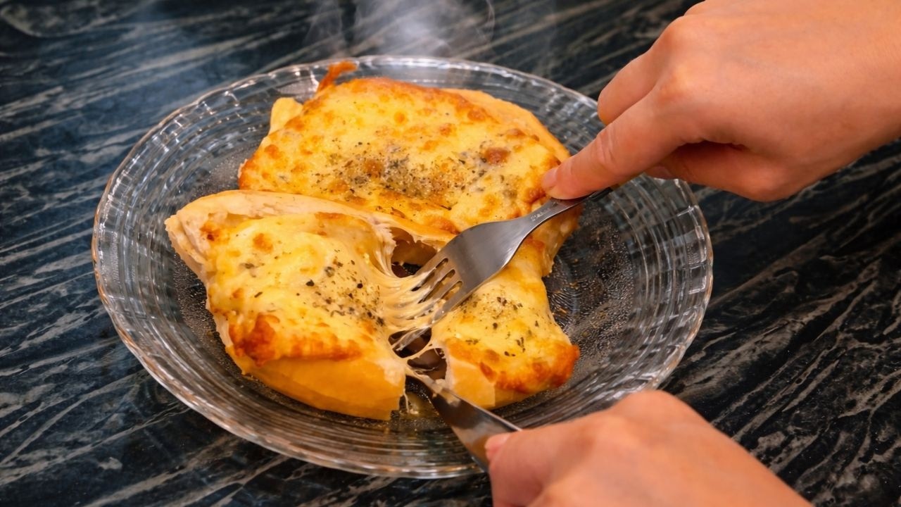 LANCHE FÁCIL E Rápido - PÃO OVO E QUEIJO 😍 Crocante por Fora, Cremoso por Dentro