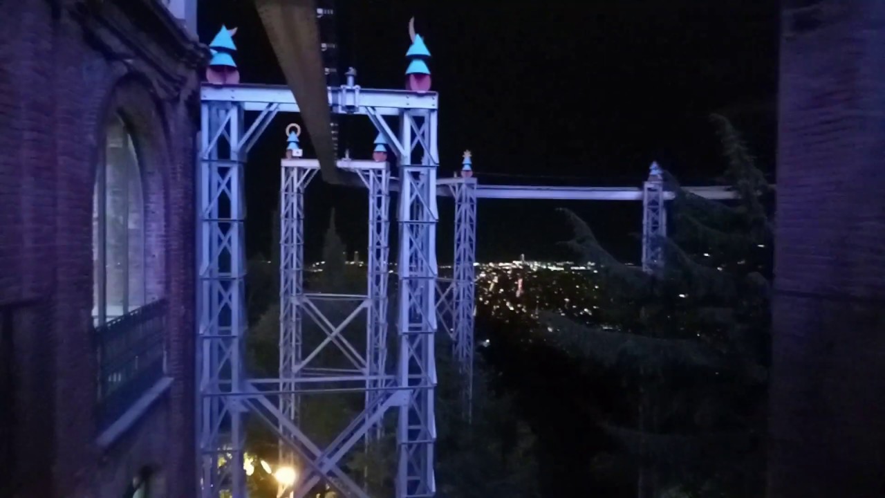 Tibidabo  - L'Embruixabruixes (Estopa)