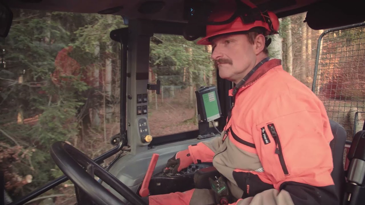 Rücken - Seilwindeneinsatz in der Holzernte