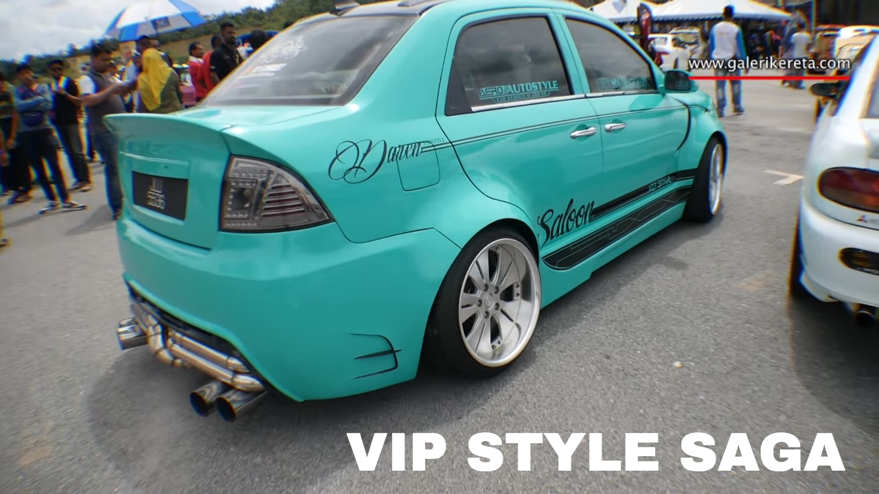 Proton Saga Turbo VIP Style Interior and Exterior | Mega Gathering 2K16 UPSI Tanjung Malim | Closeup